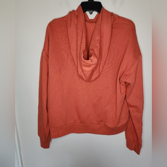 Richer Poorer fleeced hoodie size M - Picture 2 of 4